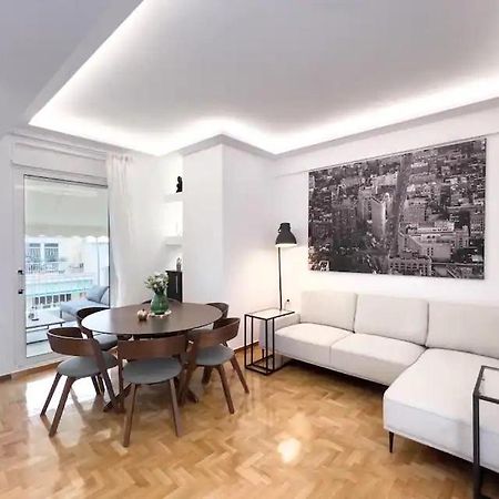 Spacious Penthouse Near Downtown Athena Bagian luar foto