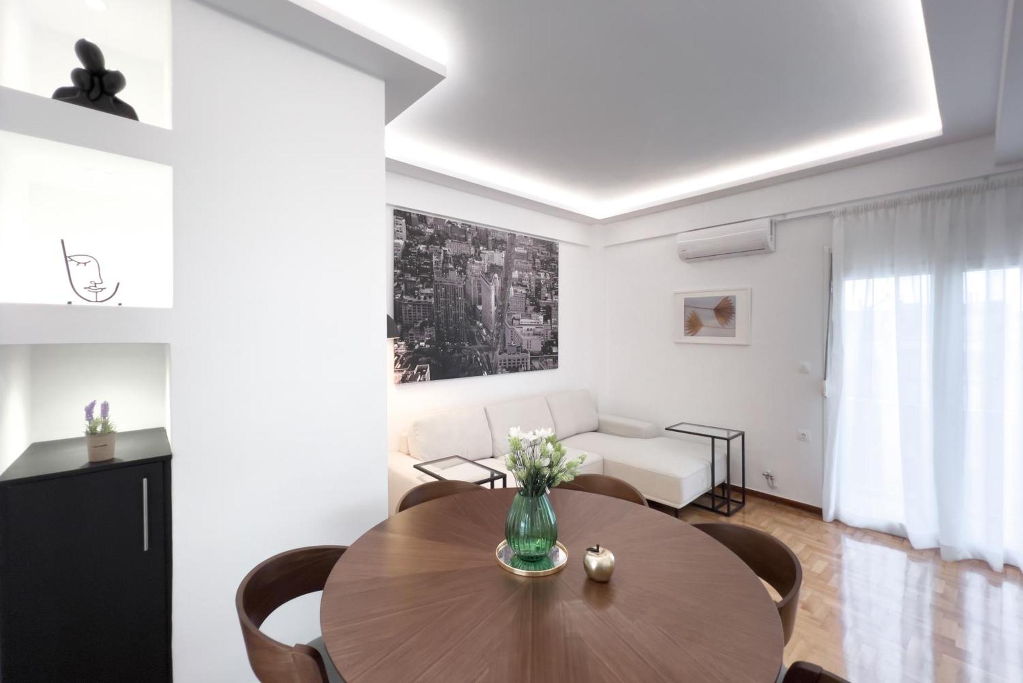 Spacious Penthouse Near Downtown Athena Bagian luar foto