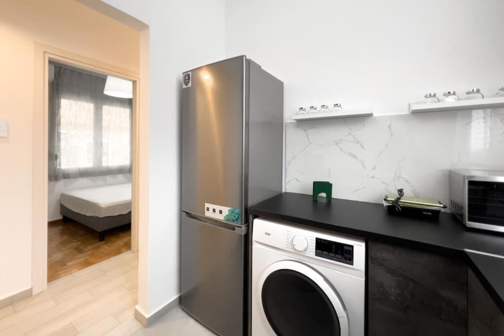 Spacious Penthouse Near Downtown Athena Bagian luar foto