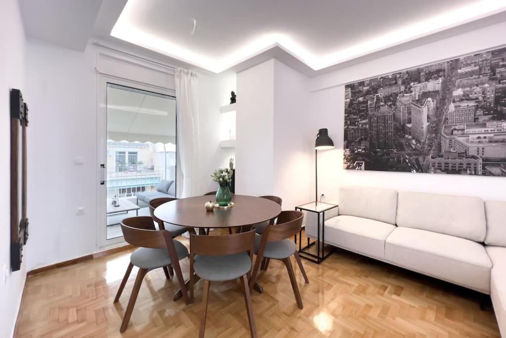 Spacious Penthouse Near Downtown Athena Bagian luar foto