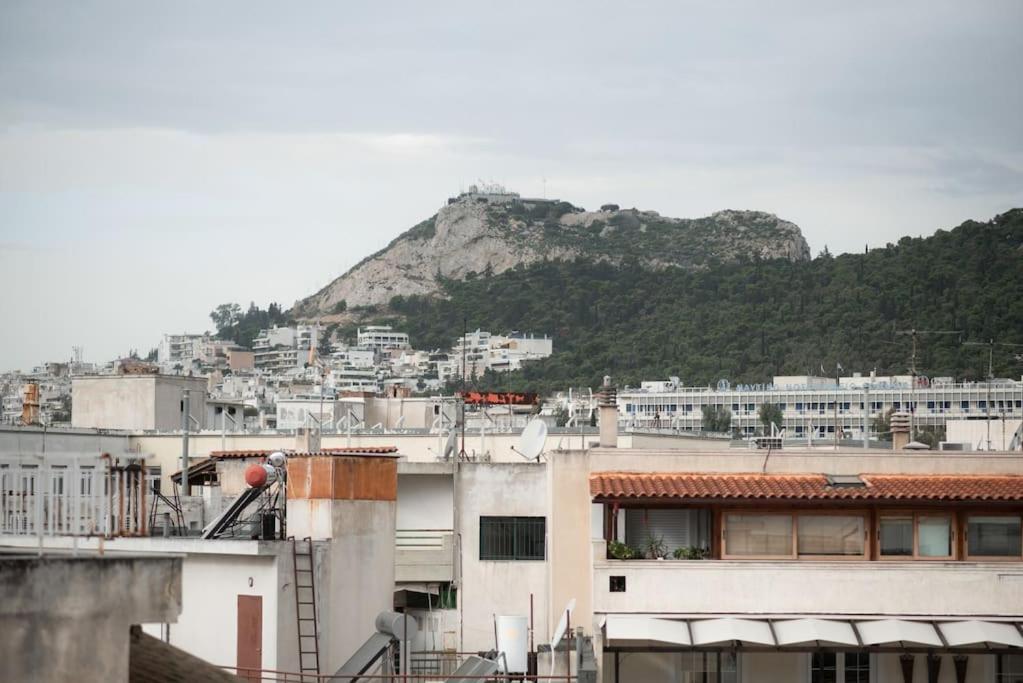 Spacious Penthouse Near Downtown Athena Bagian luar foto